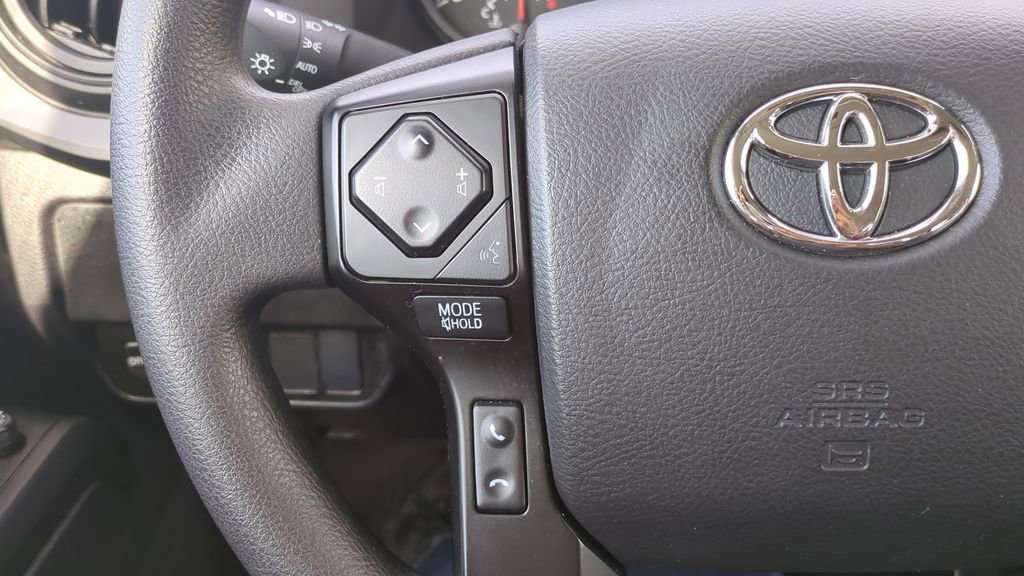 Used 2022 Toyota Tacoma SR image 21