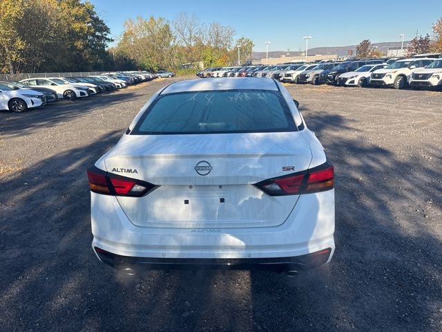 New 2025 Nissan Altima 2.5 SR w/ SR Premium Package FWD image 7
