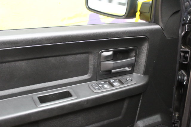 Used 2021 RAM 1500 Express w/ Wheel & Sound Group AWD/4WD image 13