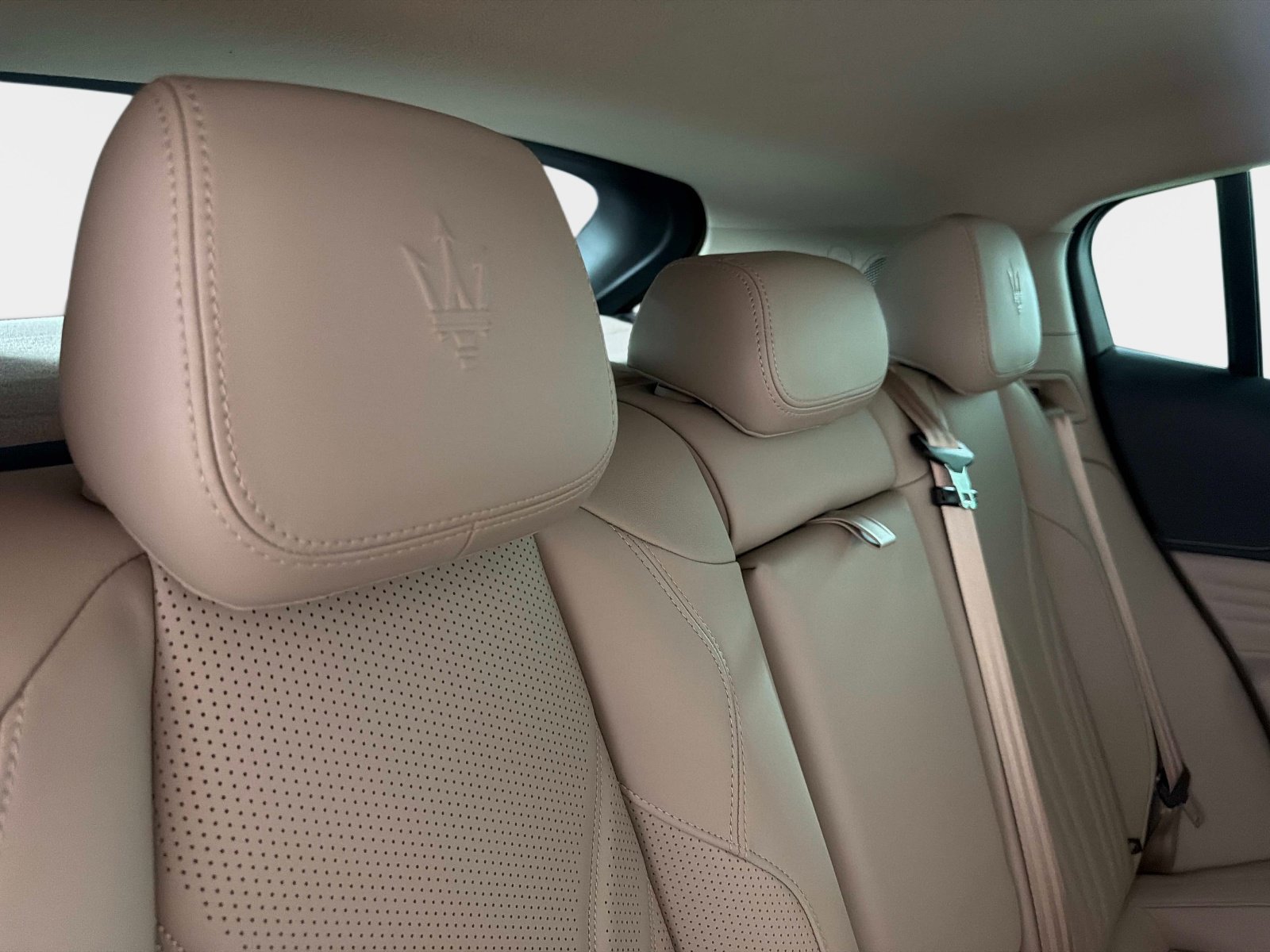 Used 2023 Maserati Grecale GT AWD/4WD image 29