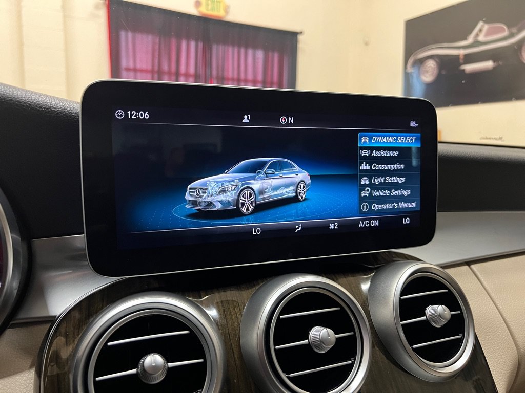 Used 2019 Mercedes-Benz C 300 Sedan image 30