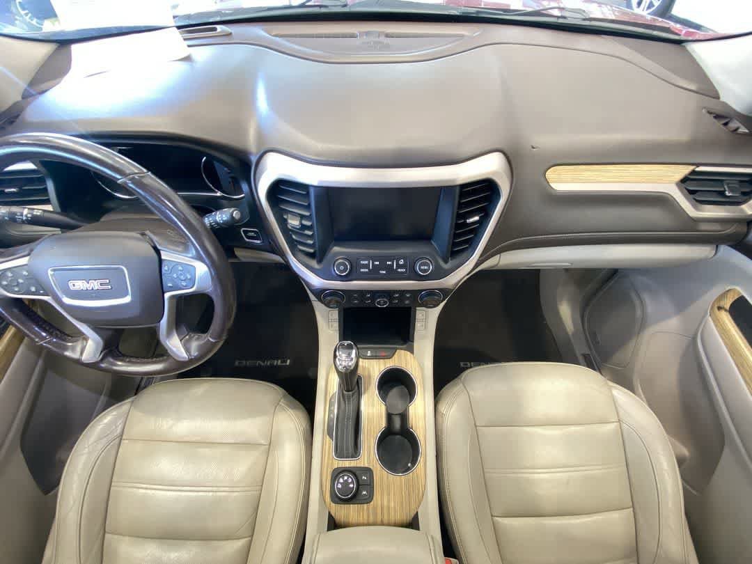 Used 2019 GMC Acadia Denali w/ Technology Package AWD/4WD image 24
