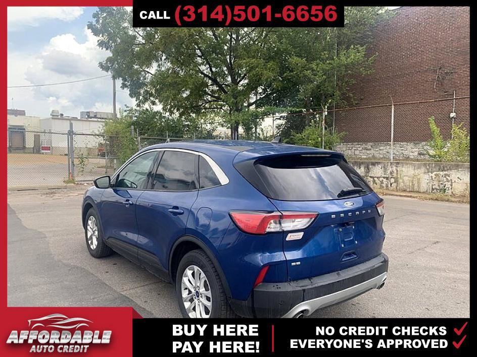 Used 2022 Ford Escape SE w/ Convenience Package image 3