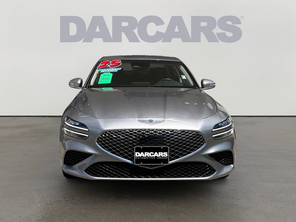 Used 2025 Genesis G70 2.5T AWD/4WD image 2