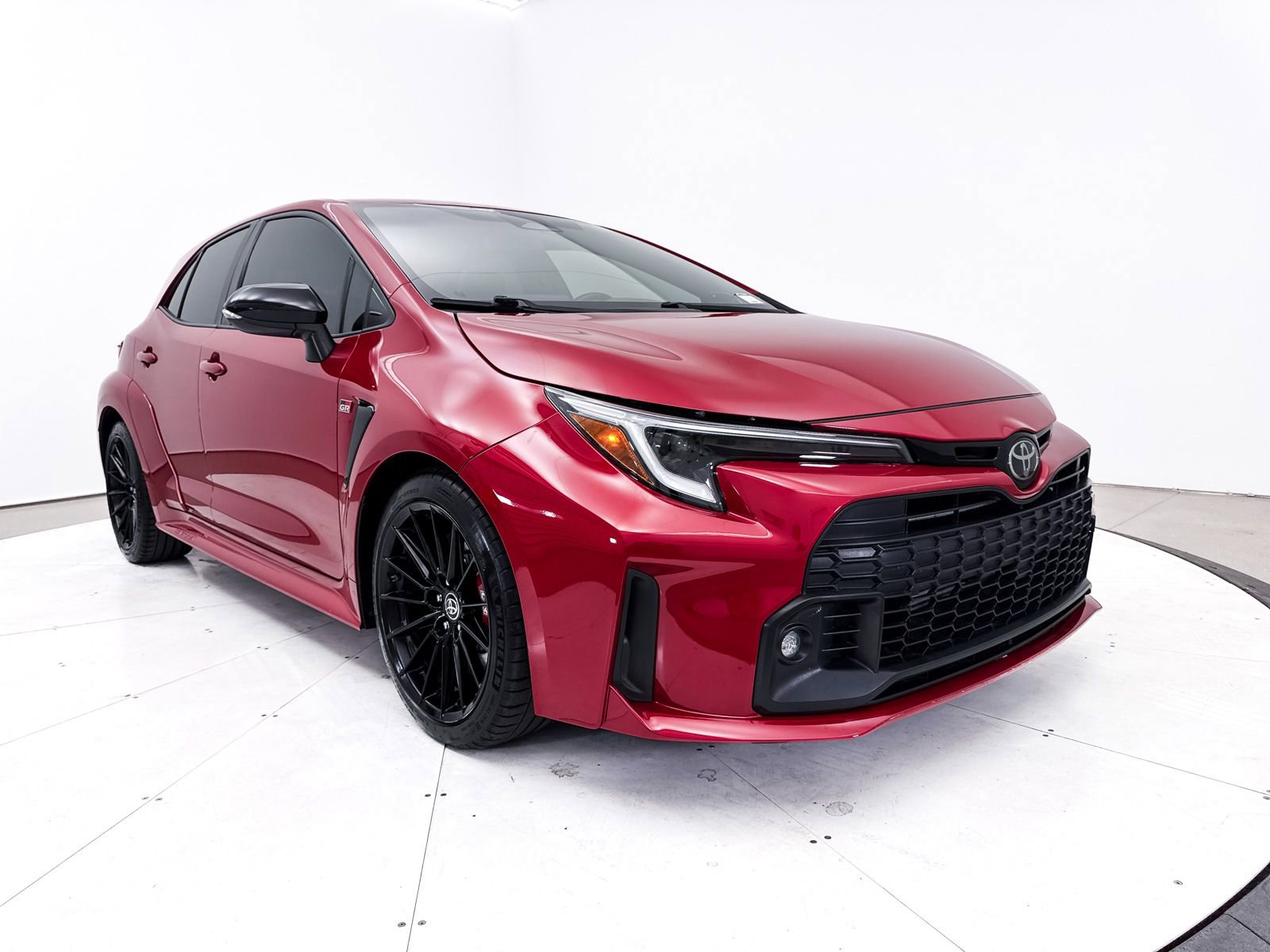 Used 2023 Toyota Corolla Core w/ Performance Package image 16