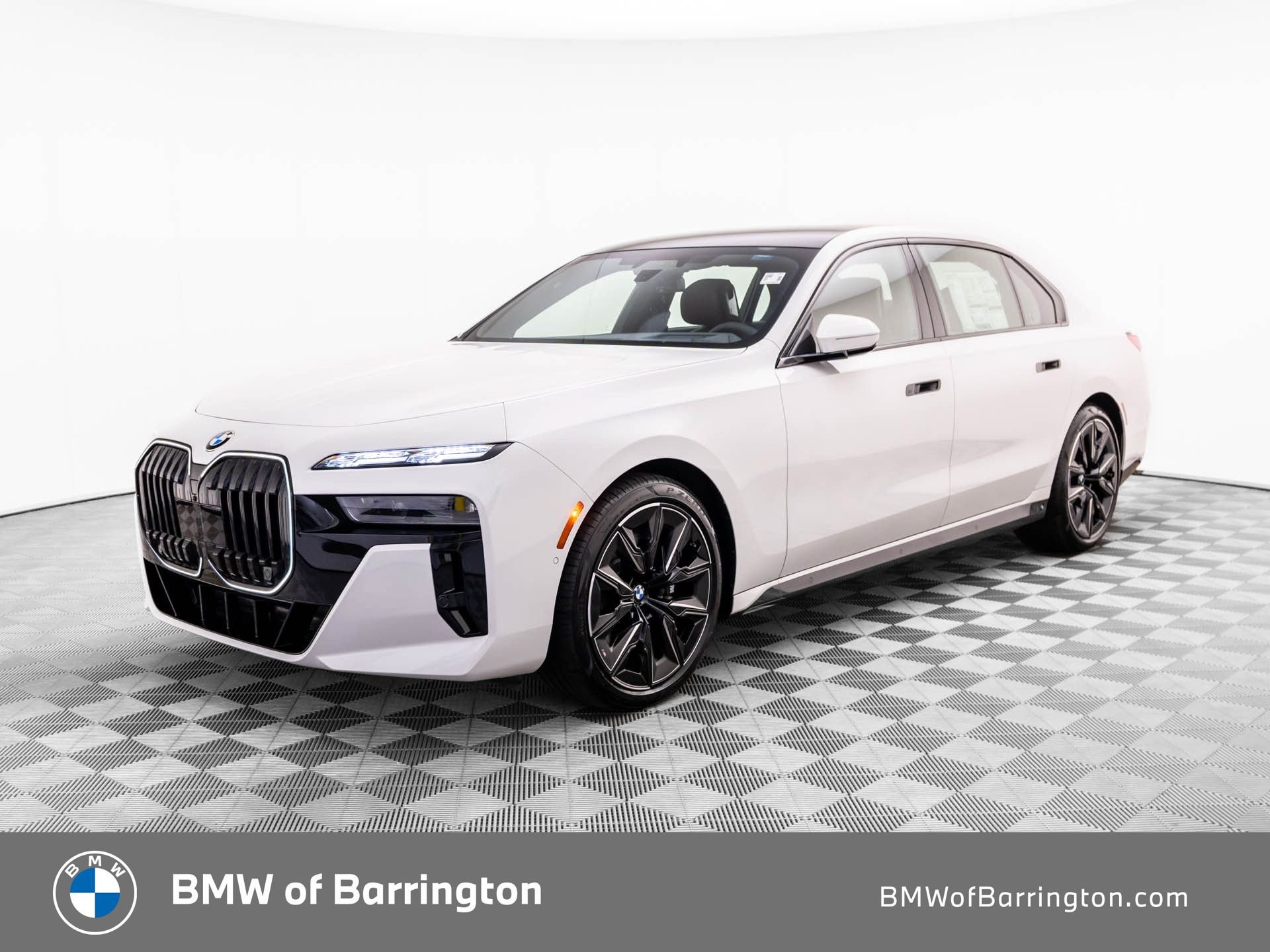 New 2026 BMW 760i xDrive w/ Executive Package