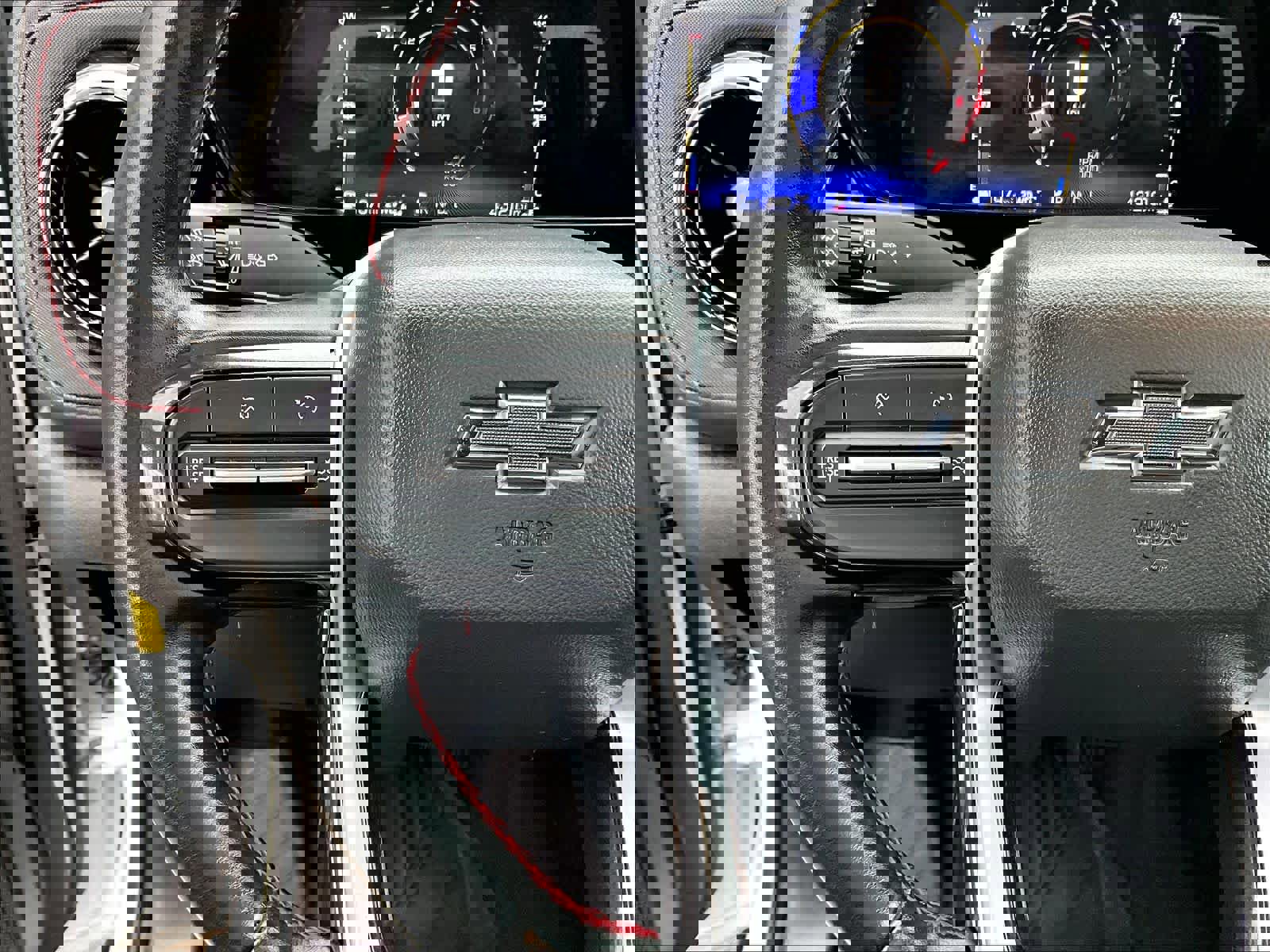 Used 2023 Chevrolet Colorado Z71 w/ Z71 Convenience Package 2 image 23