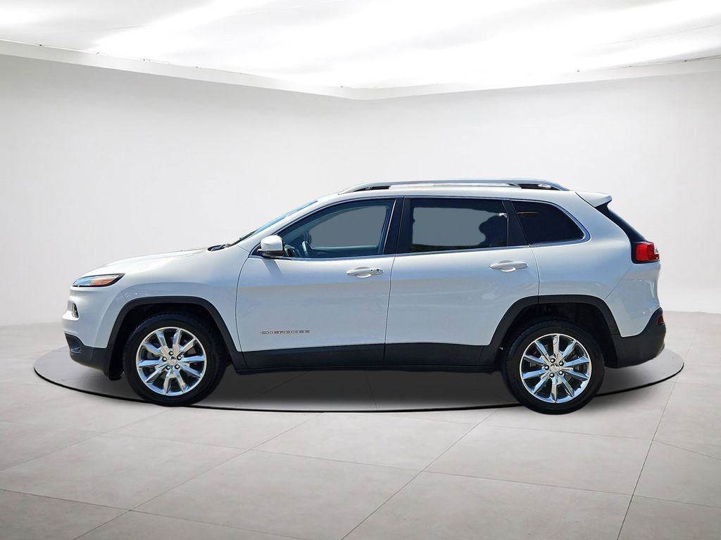 Used 2016 Jeep Cherokee Limited FWD image 4
