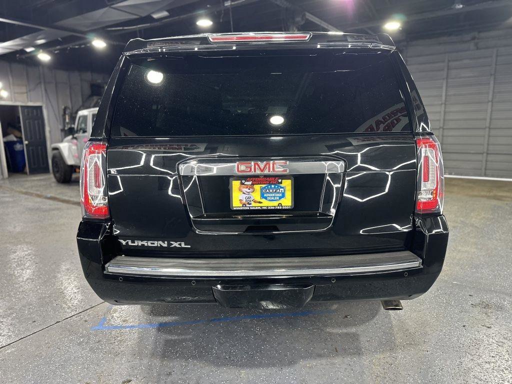 Used 2018 GMC Yukon XL Denali w/ Denali Ultimate Package AWD/4WD image 5