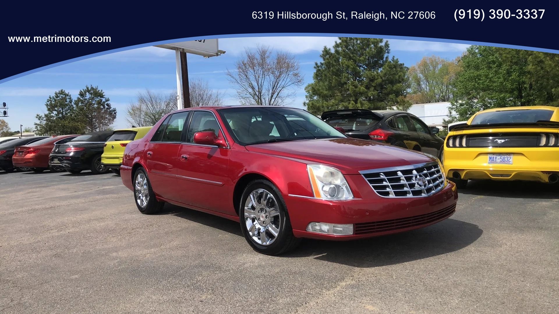 Used 2011 Cadillac DTS Platinum image 1