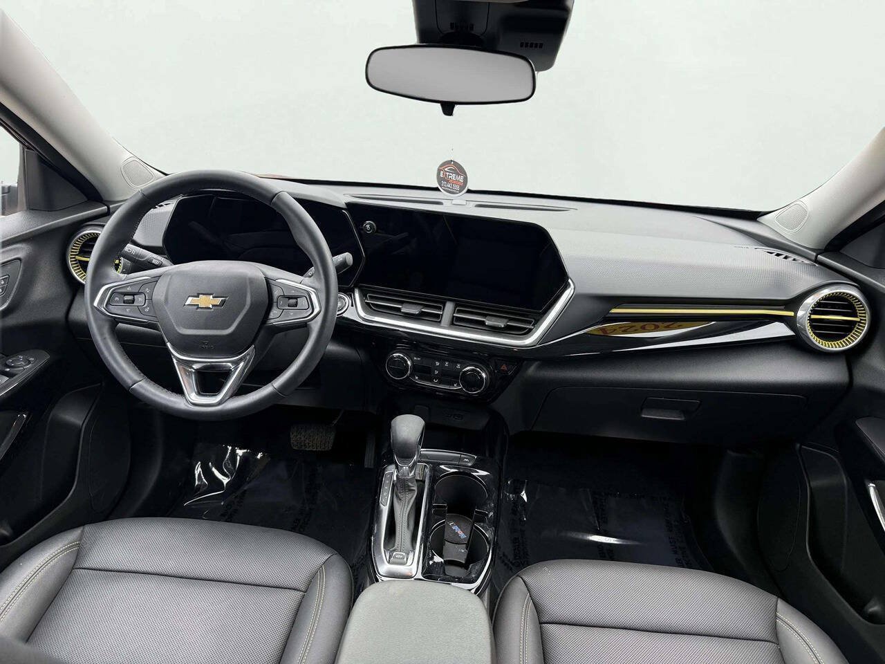Used 2024 Chevrolet Trax ACTIV FWD image 14
