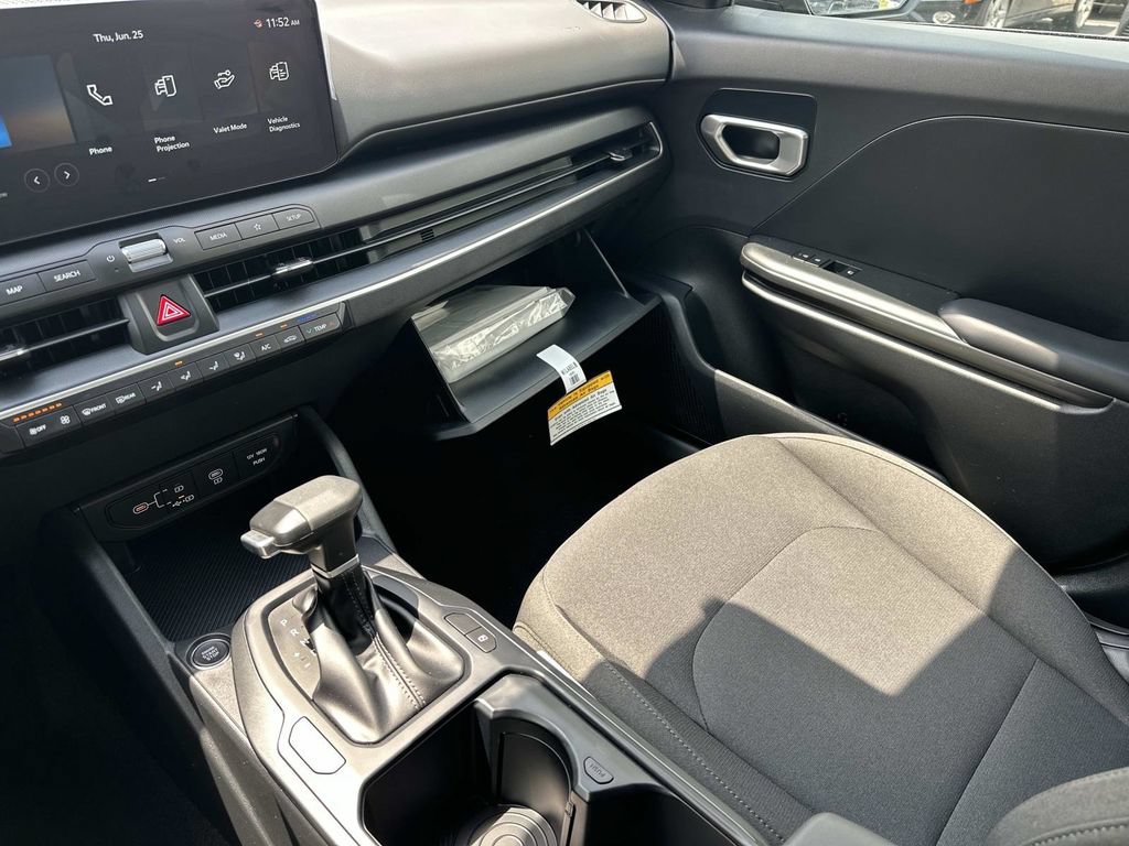 Used 2026 Kia K4 FWD image 34