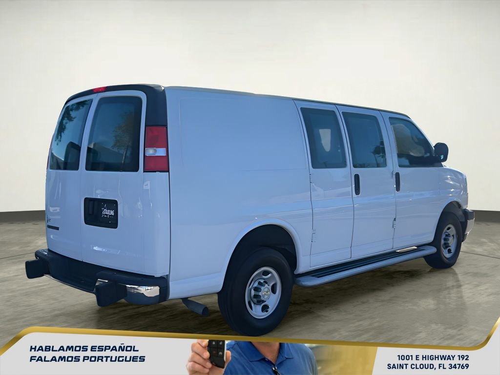 Used 2024 Chevrolet Express 2500 w/ Driver Convenience Package image 7