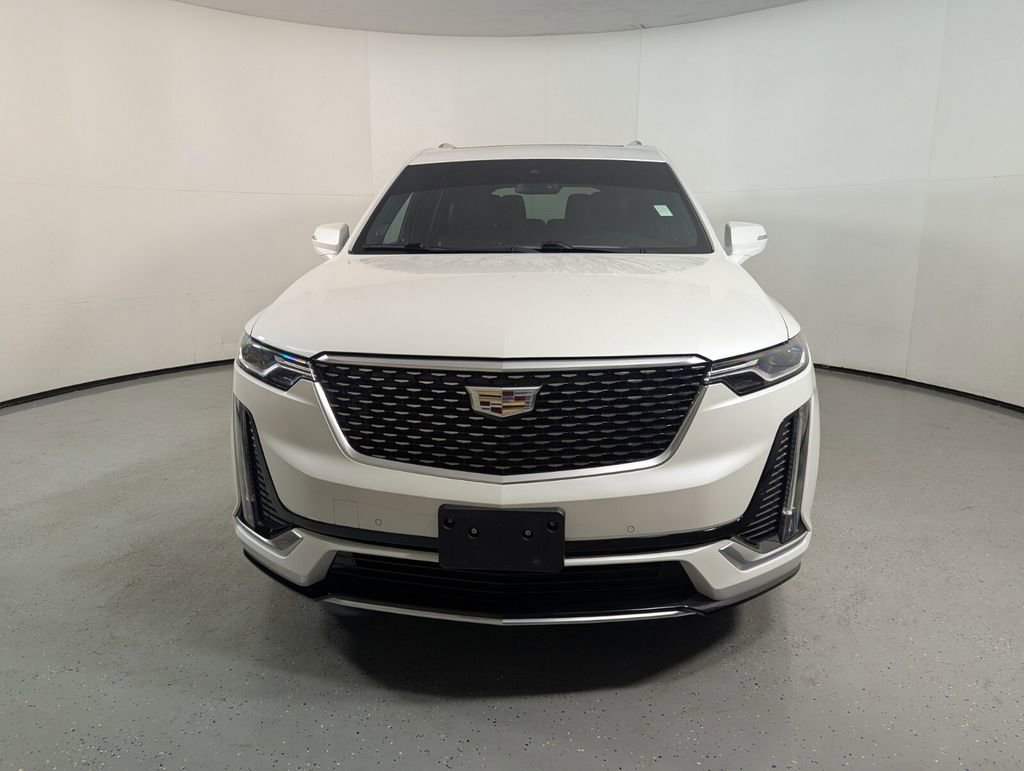 Used 2021 Cadillac XT6 Premium Luxury w/ LPO, Floor Liner Package image 2