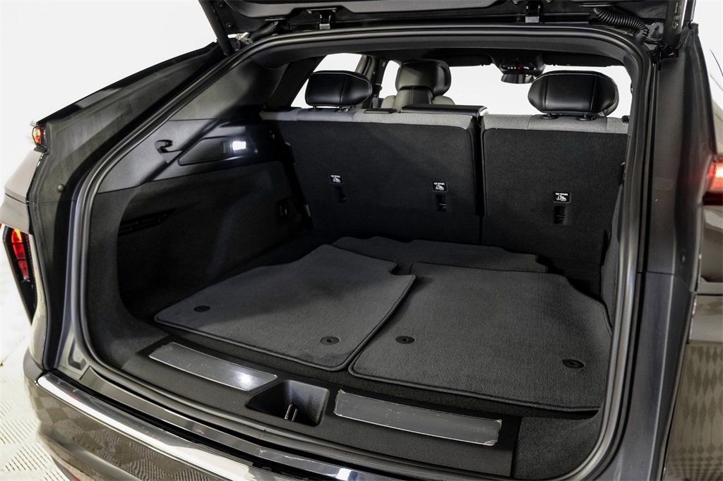 Used 2024 Cadillac Lyriq Tech image 54