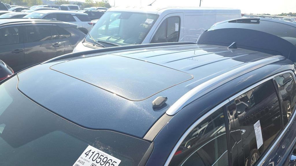 Used 2025 Kia Telluride S FWD image 20