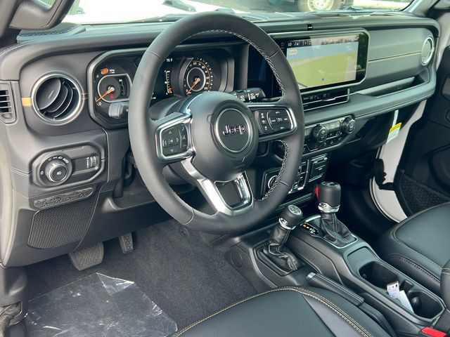 New 2027 Jeep Wrangler Unlimited Sahara AWD/4WD image 15