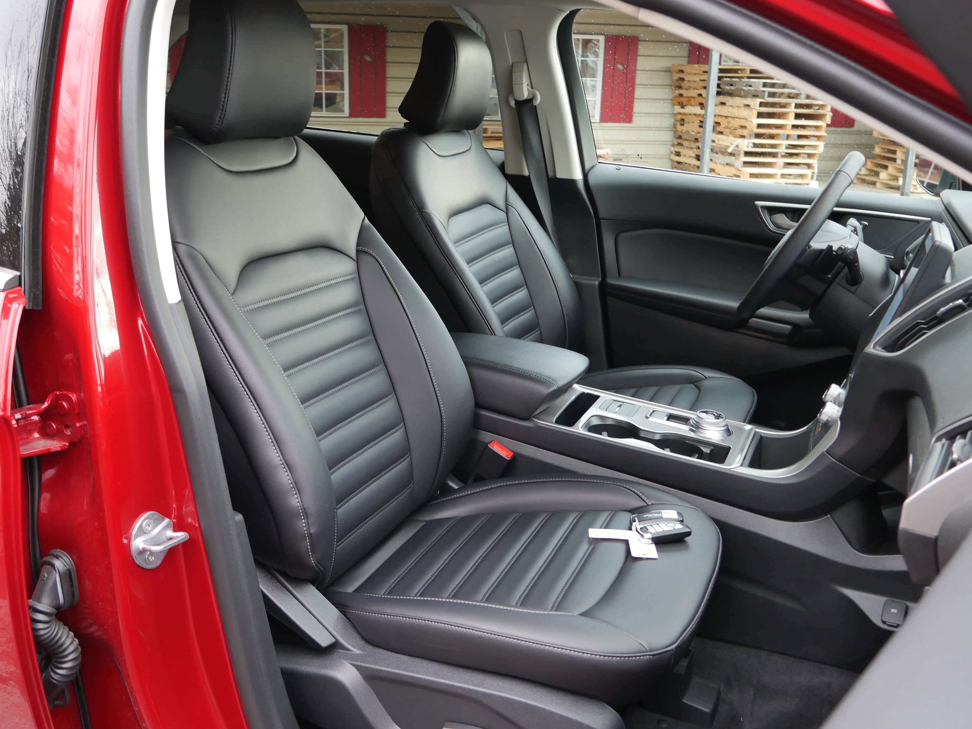 Certified 2024 Ford Edge SEL w/ Convenience Package image 30