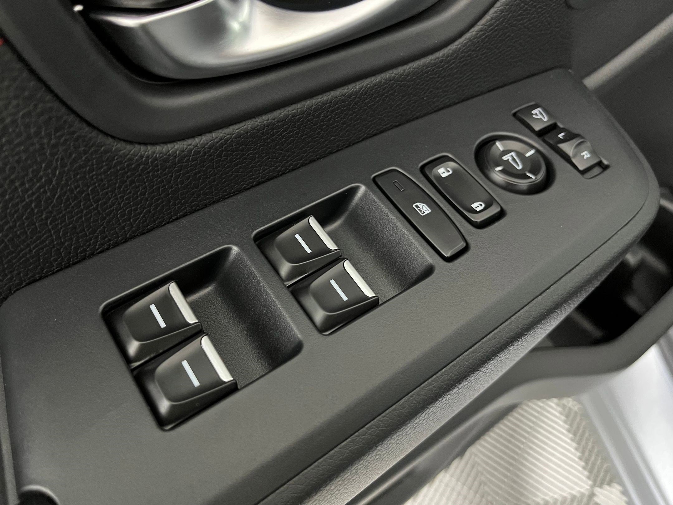 New 2026 Honda Pilot Black Edition image 10
