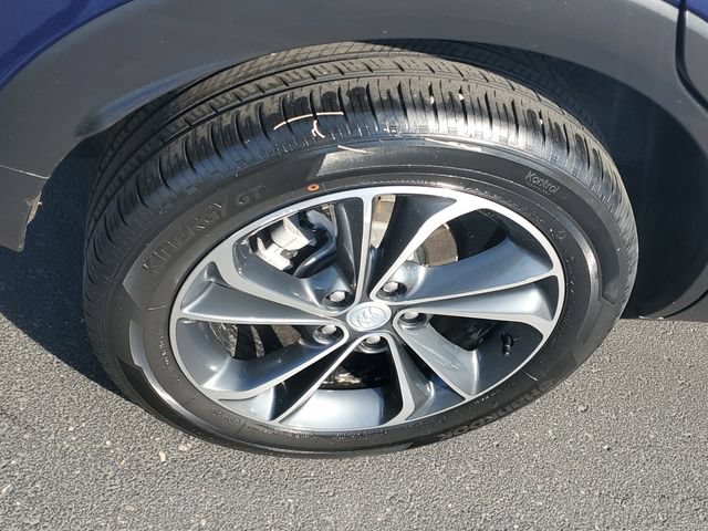 Certified 2023 Buick Encore GX Select FWD image 5