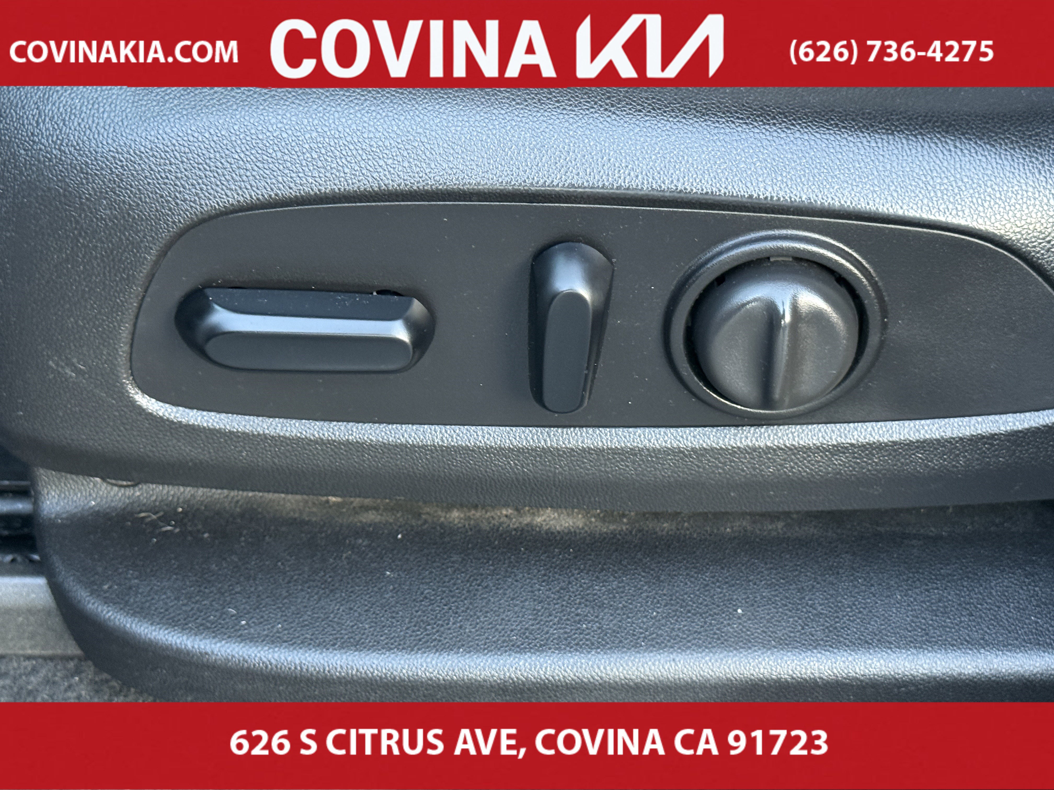 Used 2018 Chevrolet Traverse LT w/ LPO, Cargo Package image 16