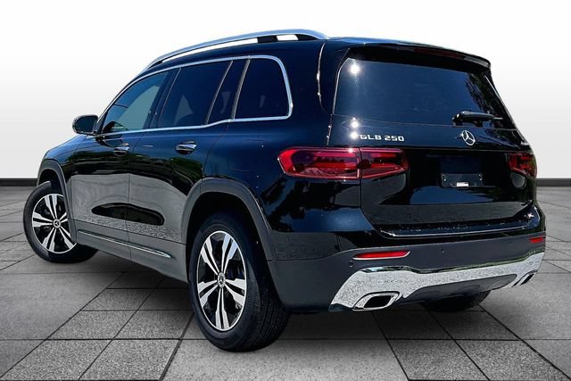 Certified 2026 Mercedes-Benz GLB 250 4MATIC image 4