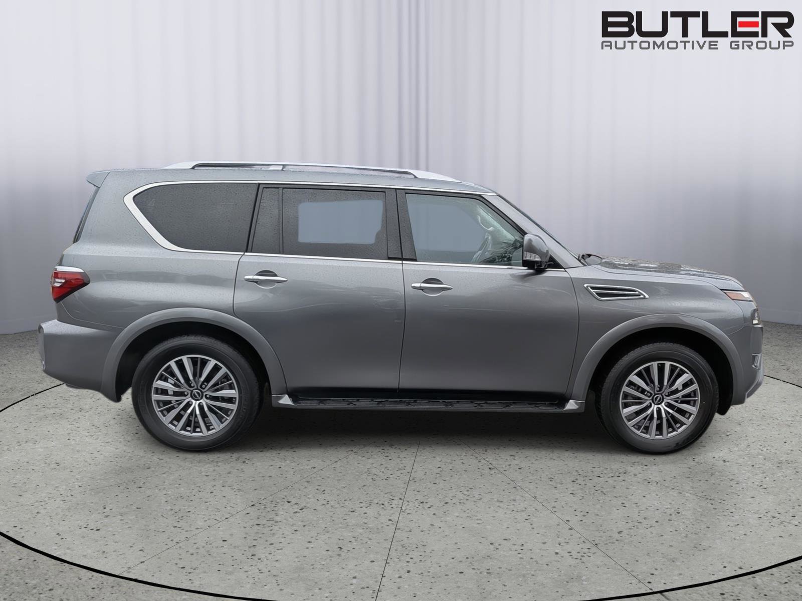 Used 2024 Nissan Armada SL w/ Captain's Chairs Package image 6