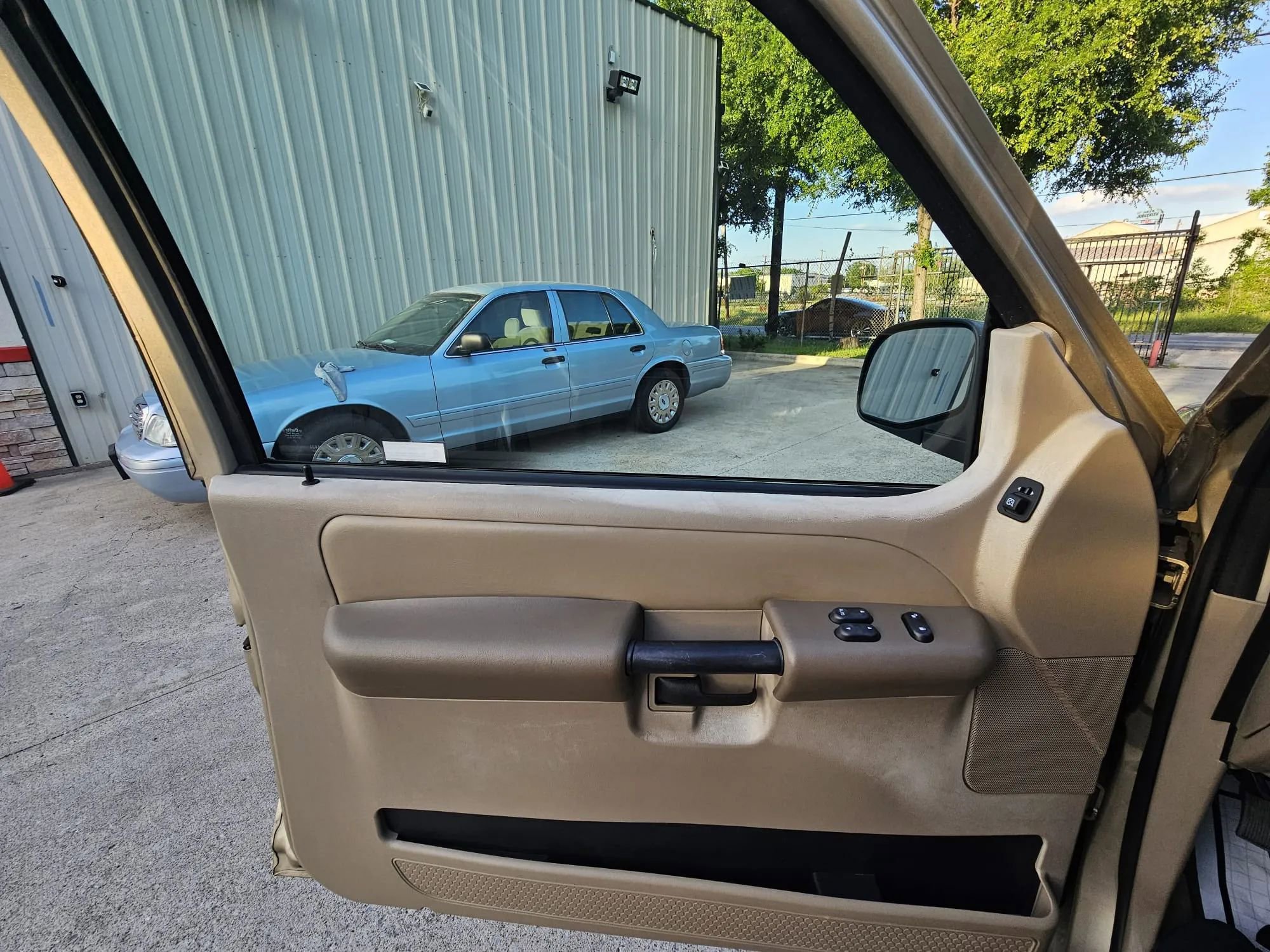 Used 2003 Ford Explorer Sport XLS RWD image 23