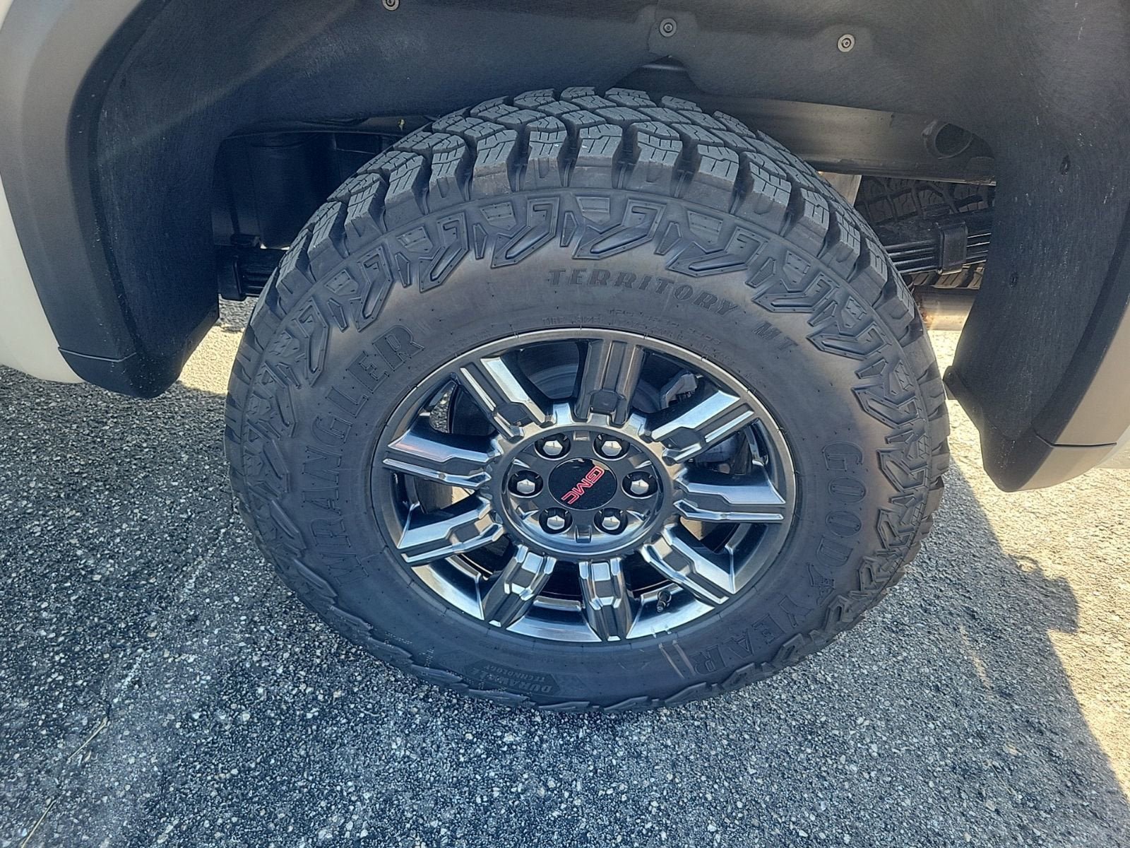 New 2026 GMC Sierra 1500 AT4X AWD/4WD image 16
