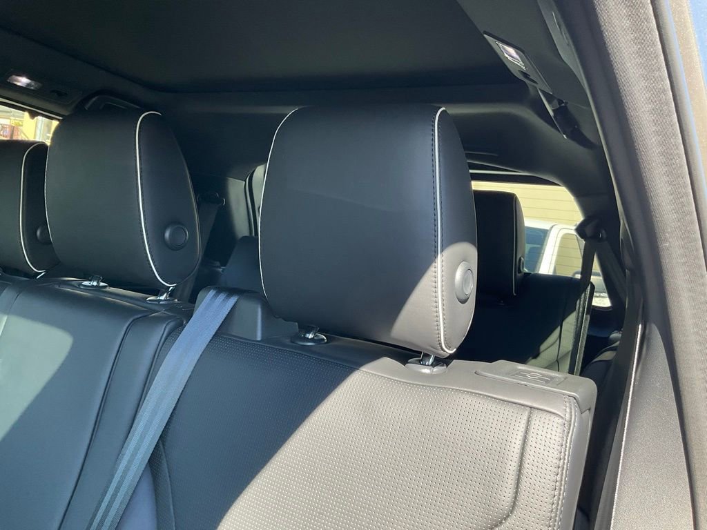 Used 2020 Land Rover Discovery HSE Luxury AWD/4WD image 31