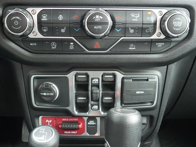 Used 2025 Jeep Gladiator Sport AWD/4WD image 23