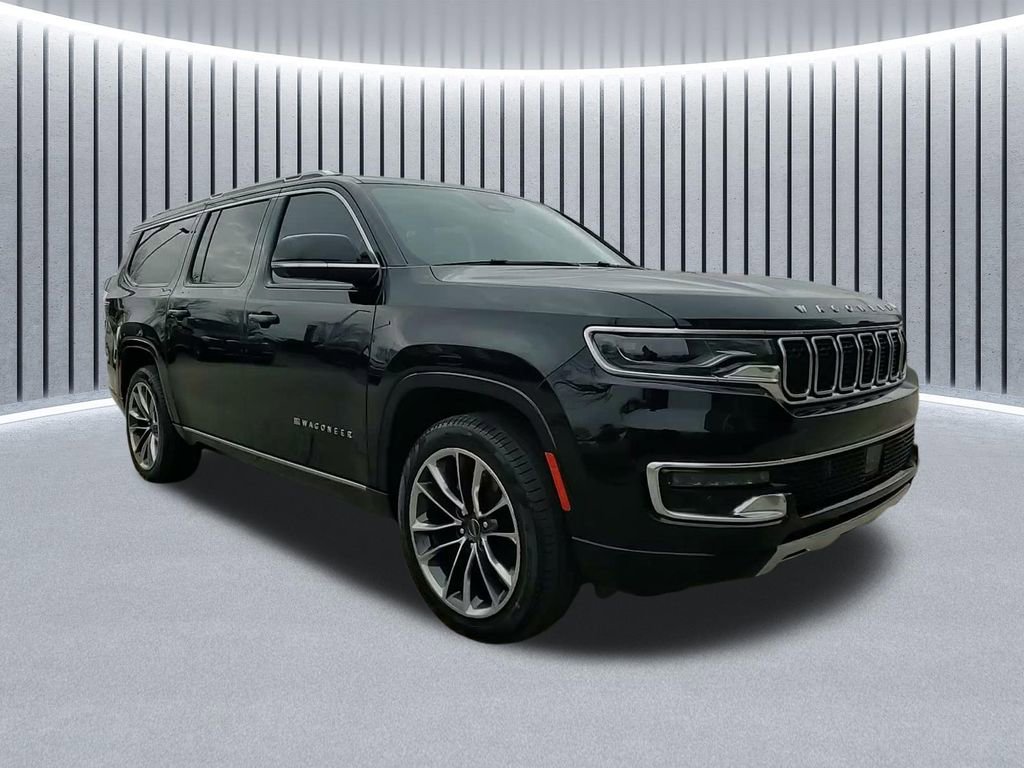 Used 2024 Jeep Wagoneer L Series III w/ Premium Group I image 1