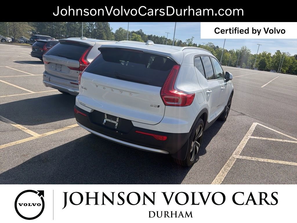 Used 2023 Volvo XC40 B5 Plus w/ Driver Assist Package image 13