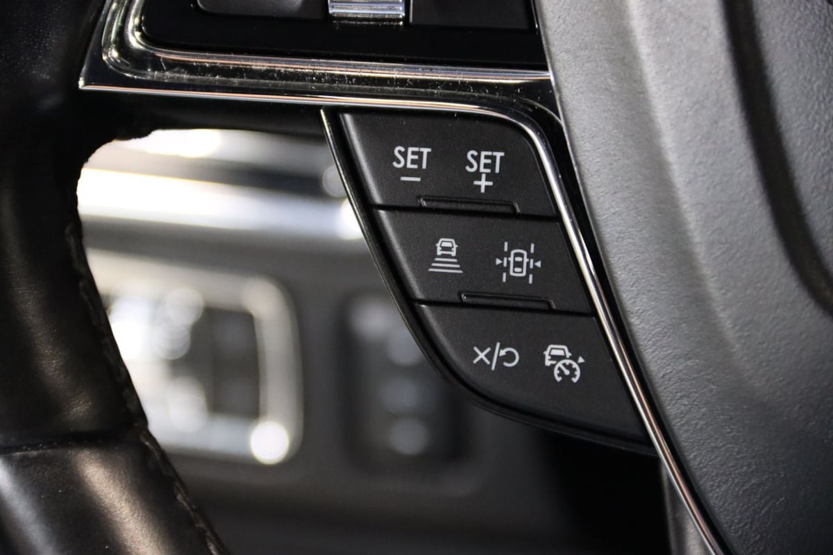 Used 2024 Lincoln Navigator L Black Label AWD/4WD image 15