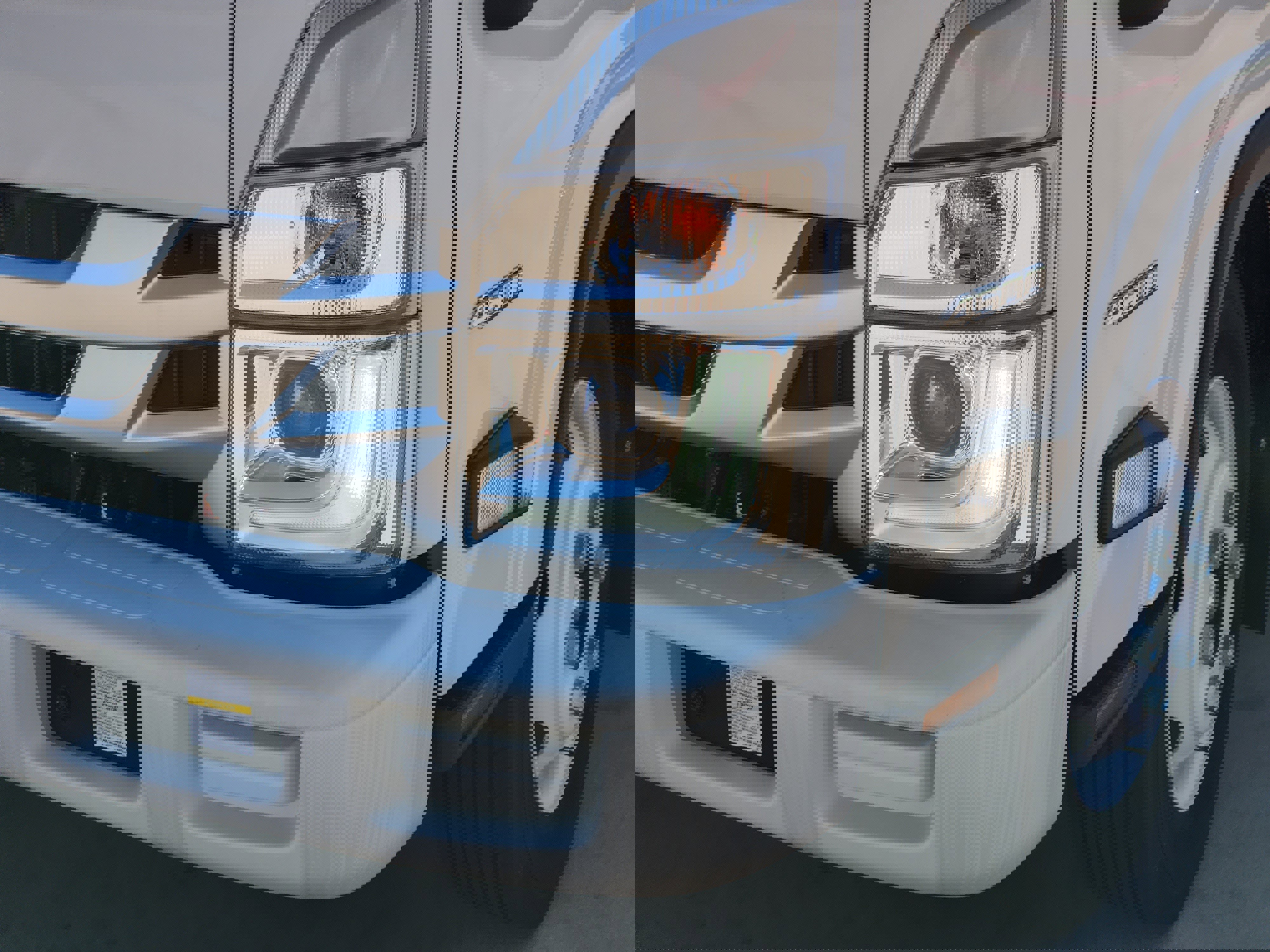 New 2024 Chevrolet Low Cab Forward image 15