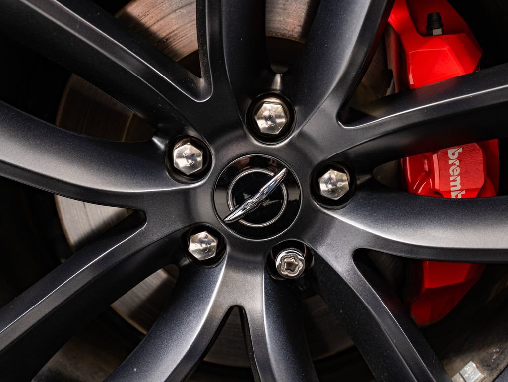 Used 2023 Chrysler 300 C RWD image 8