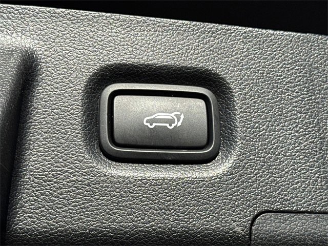 Used 2023 Hyundai Santa Fe SEL image 19
