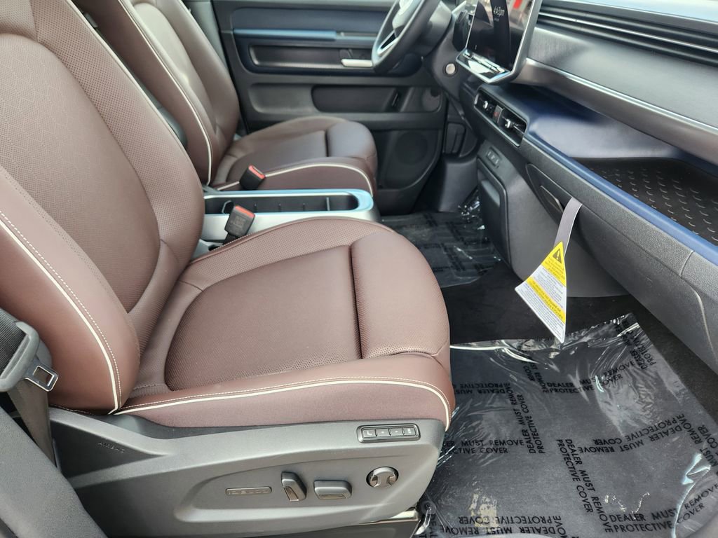 New 2025 Volkswagen ID. Buzz Pro S image 14