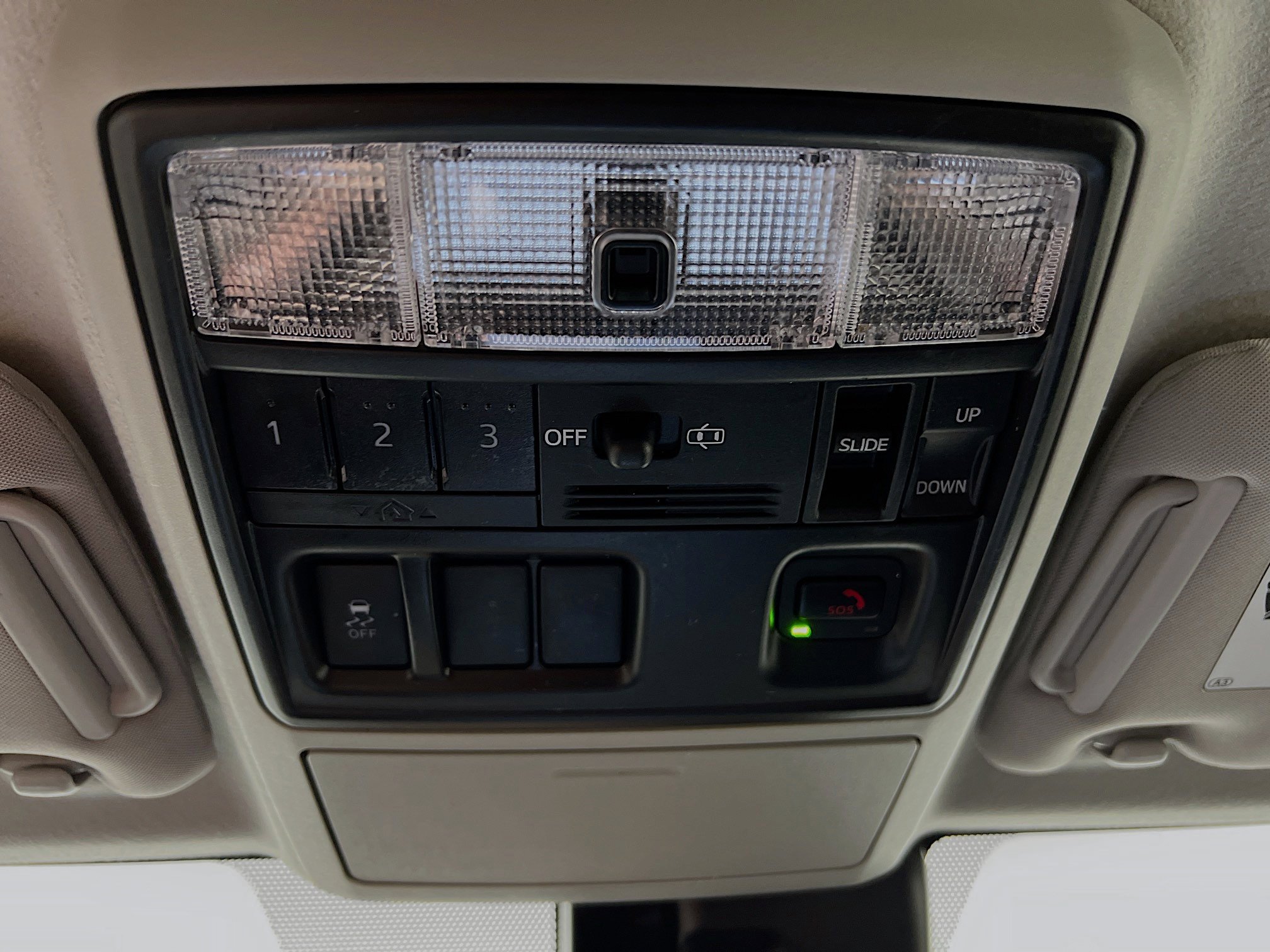 Used 2022 Toyota 4Runner Limited RWD image 21