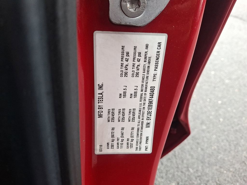 Used 2019 Tesla Model 3 Performance image 28