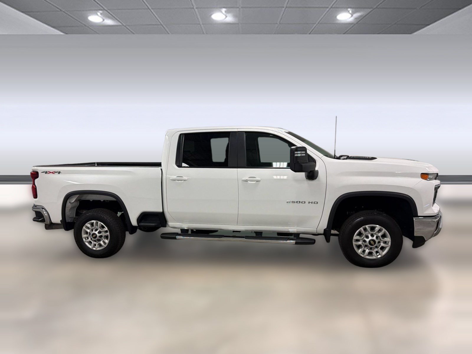 Used 2025 Chevrolet Silverado 2500 LT w/ Convenience Package AWD/4WD image 7