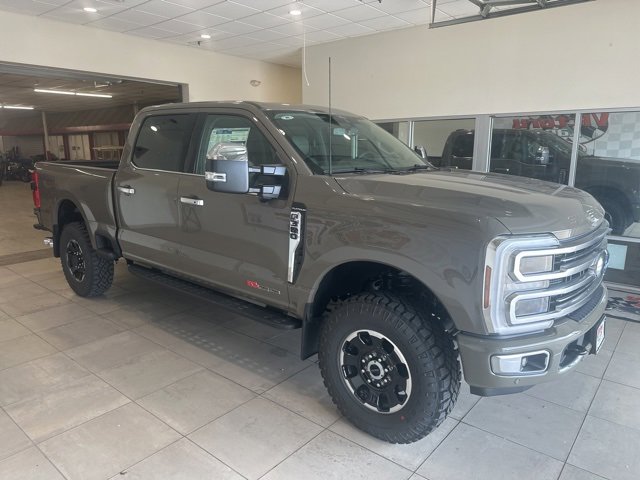 New 2026 Ford F350 4x4 Crew Cab Super Duty image 3