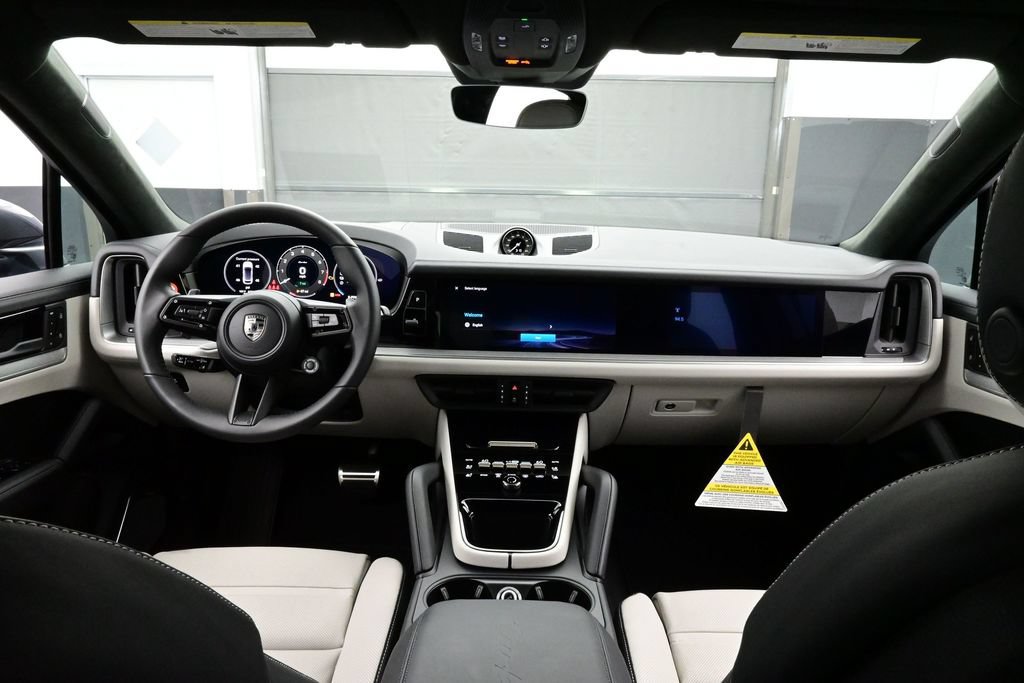 New 2026 Porsche Cayenne Turbo AWD/4WD image 20