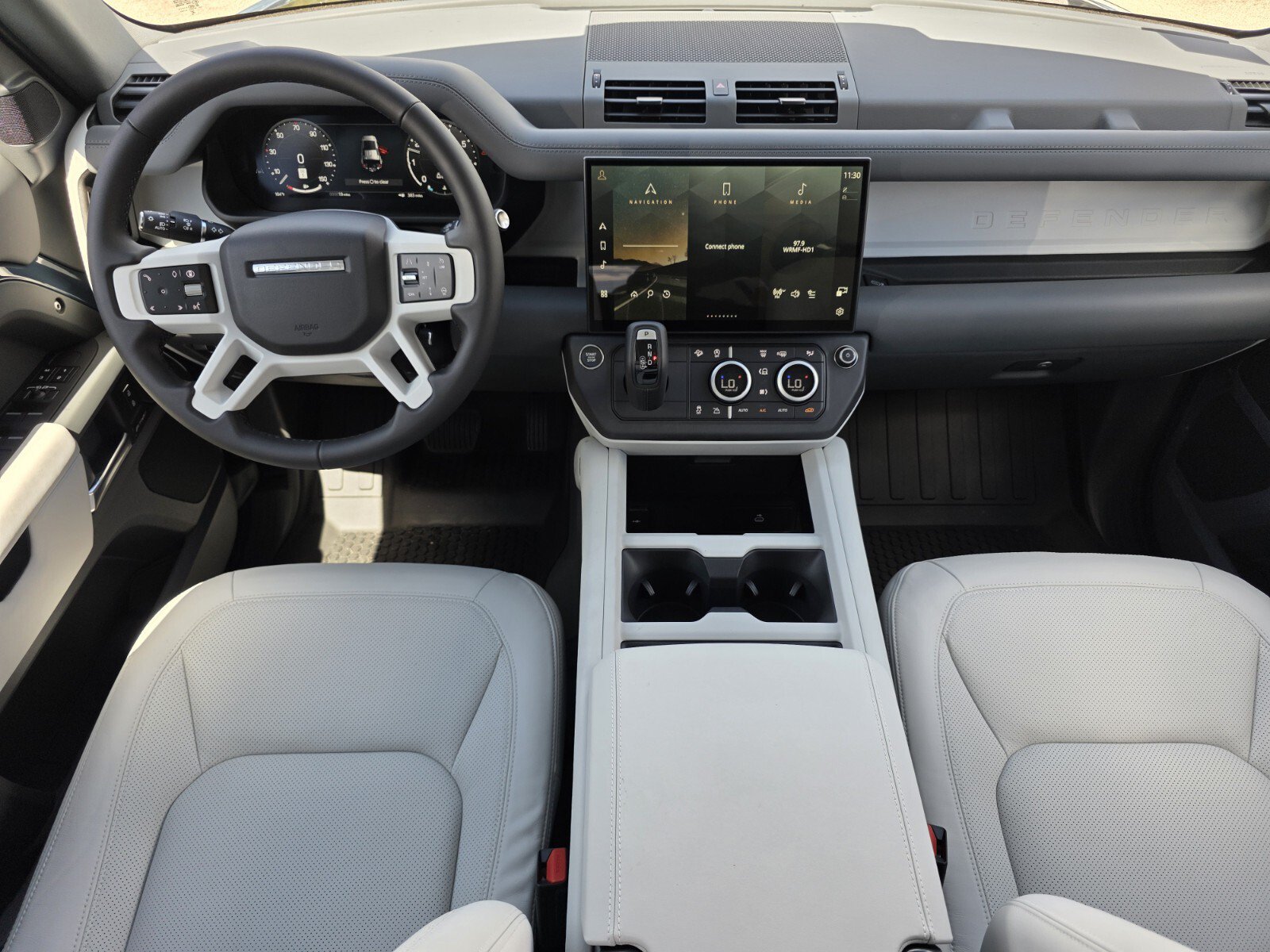 New 2026 Land Rover Defender 110 S AWD/4WD image 4