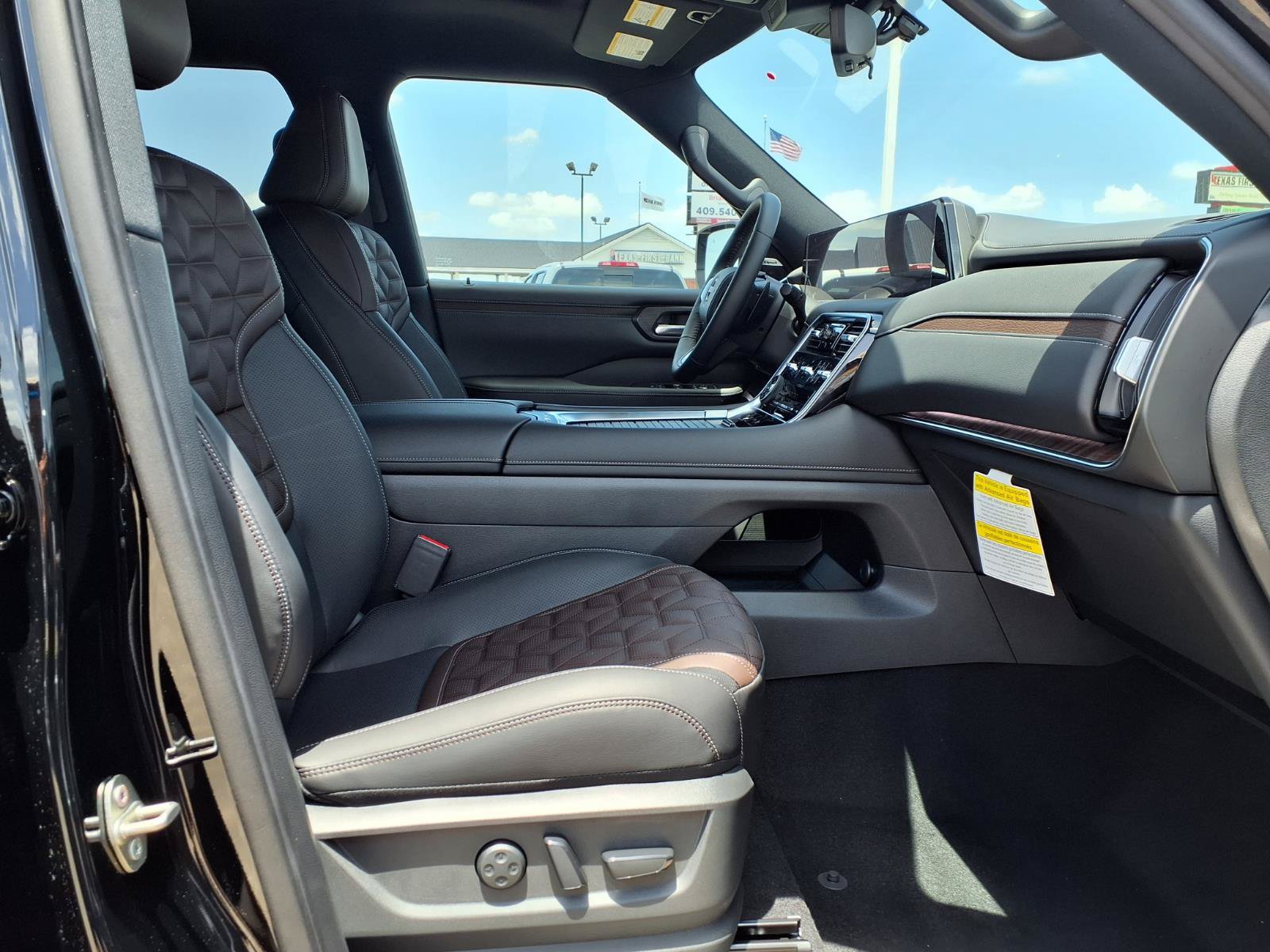 New 2026 Nissan Armada Platinum AWD/4WD image 15