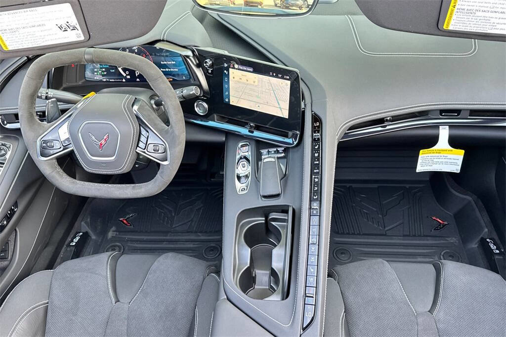 New 2025 Chevrolet Corvette Stingray Preferred Cpe w/ Z51 Performance Package image 13