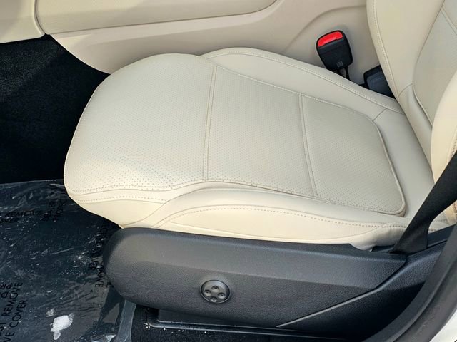 New 2026 Mercedes-Benz GLC 300 GLC 300 image 17