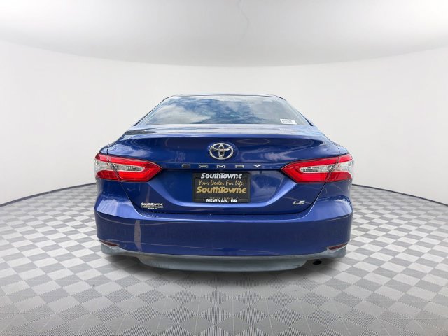 Used 2018 Toyota Camry LE FWD image 6