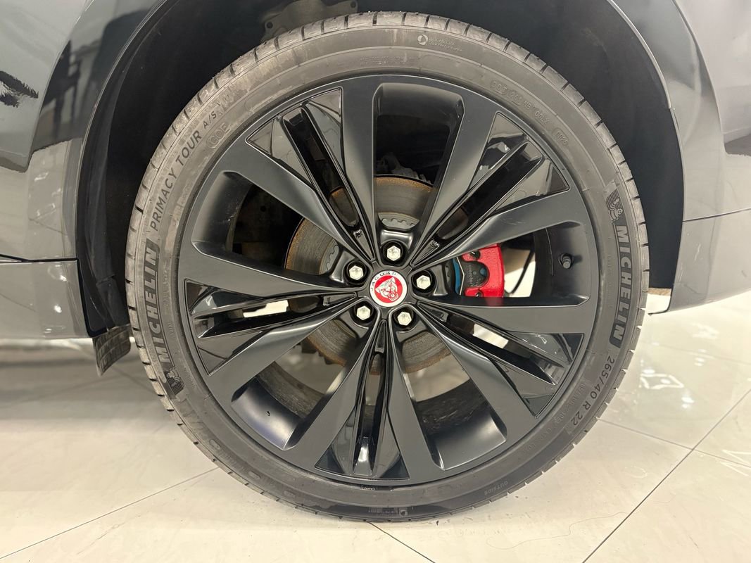 Used 2021 Jaguar F-PACE R-Dynamic S image 38