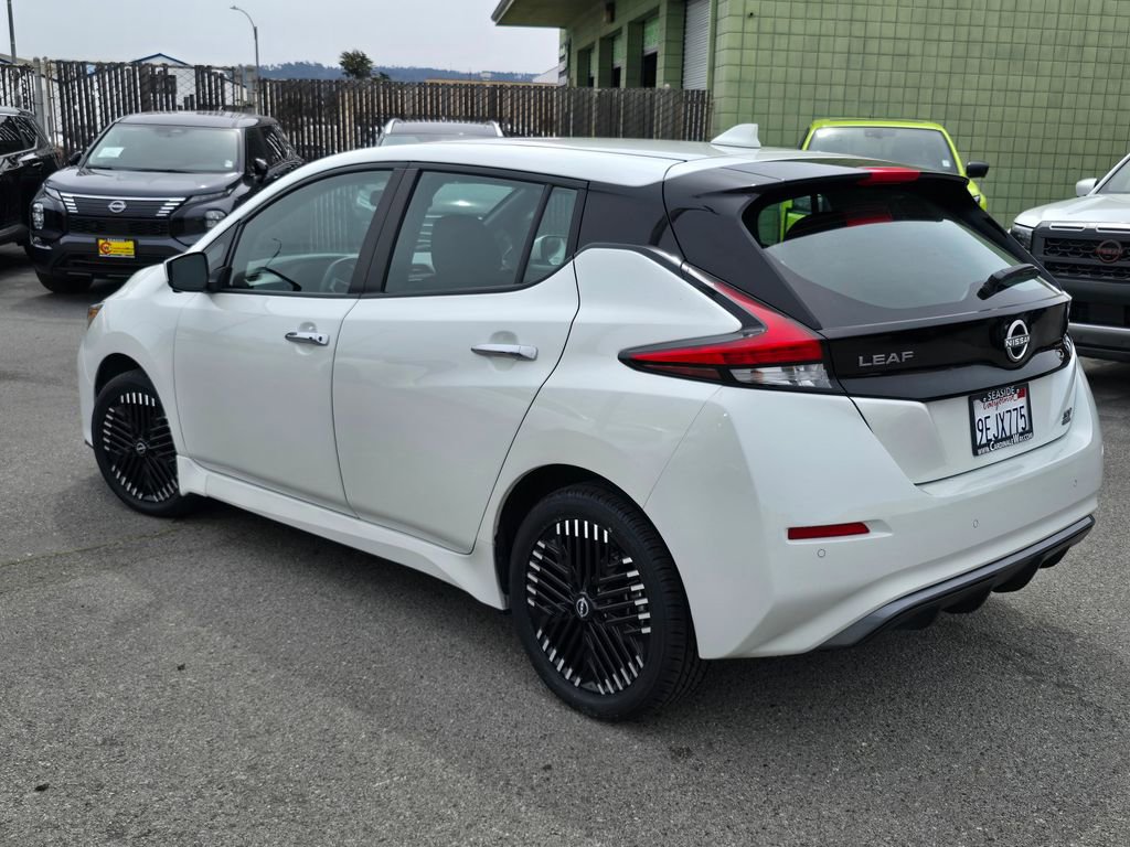 Used 2023 Nissan Leaf SV Plus image 3